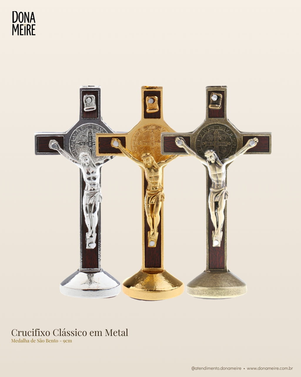 Crucifixo Clássico em Metal (9cm) com Base Adesiva