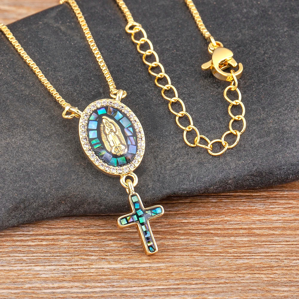 Colar Feminino "Chain Link" com Zircônias – Banho Premium
